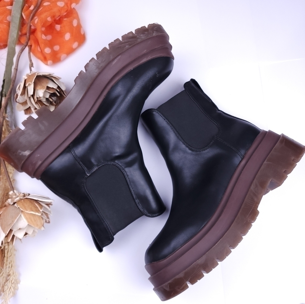 Urban Outfitters Black Women's Boots Sz 8m - Picture 3 of 12